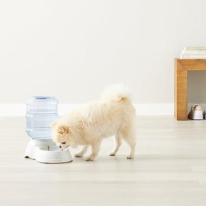 Amazon Basics - Bebedero de gravedad para mascotas para perros y gatos, pequeña, capacidad de 1 galón