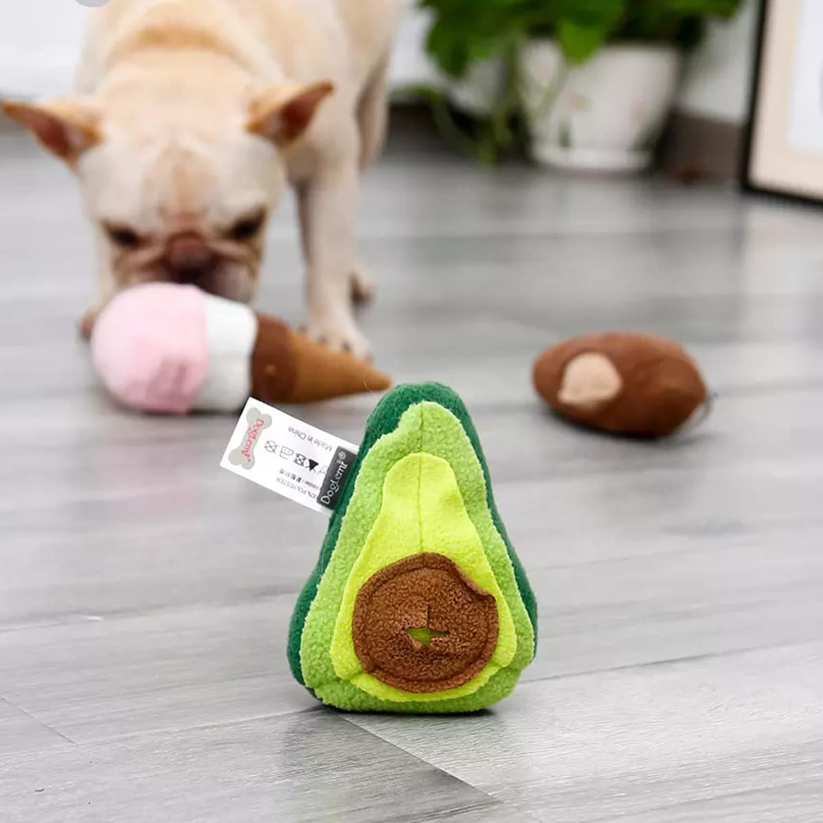 MATCHI Juguete Interactivo de Peluche en Forma de Aguacatito: Juguetes para Perro de Estimulación de Olfato y Entrenamiento de IQ para Perros y Gatos, Espacio para Premios para Perro, Peluche Olfativo con Silbato Chillón